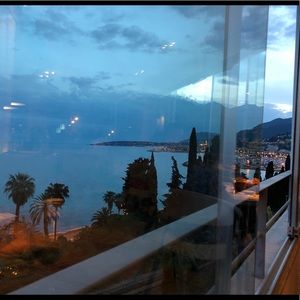 Meet your Posher, Hansa